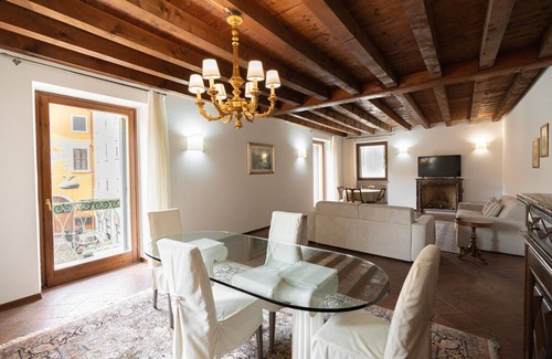 Citta Antica Apartment | Very central and ancient Cappello Residence