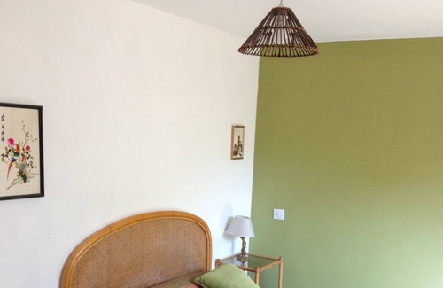 Serent Cottage | Very nice accommodation in an old farmhouse 20 minutes from Vannes