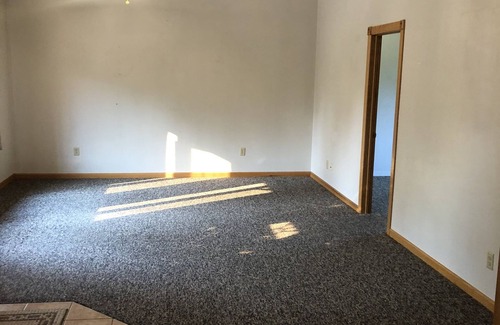 Winton Apartment | Very Nice Upper Apartment