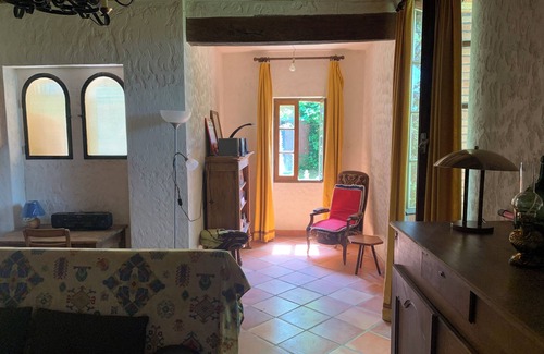 Montesquieu House | VERY PRETTY COUNTRY HOUSE IN BEAUTIFUL SURROUNDINGS