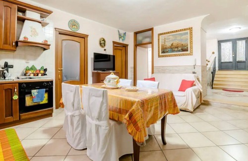San Giorgio a Cremano House | Vesuvium garden b&b