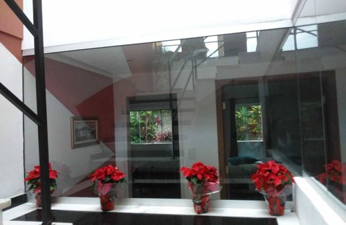 Novo Horizonte House | VI FARM TYPE HOUSE AT Juiz de Fora AIRPORT - inside the city