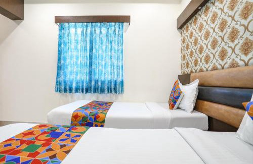 Nerul Hotel | Via Geet Residency