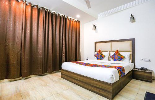 Chittaranjan Hotel | Via JPM The Grand Bella - Nr Nehru Place Market