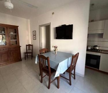 La Pietraia Apartment | Via Liguria 15 Guest House