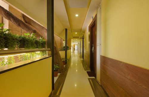 Shivaji Nagar Hotel | Via Phoenix Resorts - Nr M Chinnaswamy Stadium