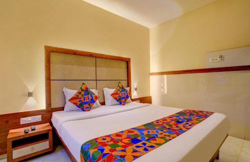 Rabale Hotel | Via Super 7 Inn- Nr Rabale Station