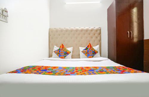 Lajpat Nagar Hotel | Via The Lazeez