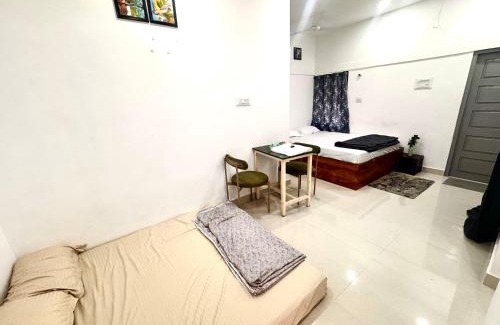 SR Nagar House | Vibes stay in 3