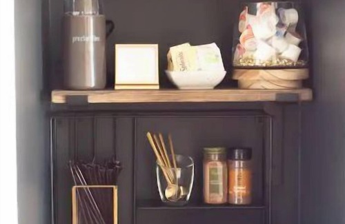 Charlotte House | Vibrant home 7 mins from Uptown