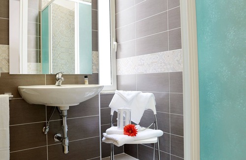 Naples City Centre Bed & Breakfast | Vic' Street B&B