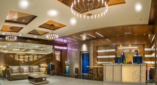 Ramanathapuram Hotel | Viceroy Residency Manor