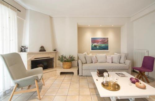 Pasalimani Apartment | Vicky's Sky Loft