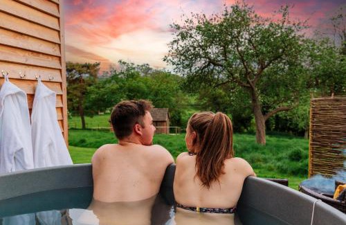 Allerford Ski Chalet | Victoria Hut Allerford