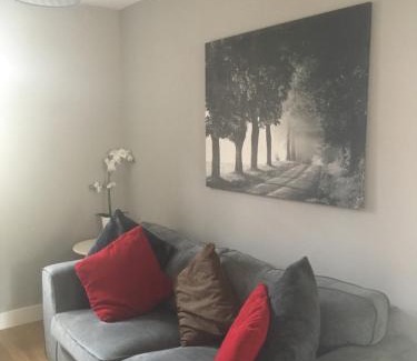 Longford Apartment | Victorian Church Flat 3