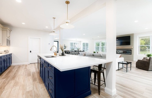 Notre Dame House | Victory Views Estate: Luxury Retreat for 25+ Guests