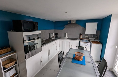 Courtils House | View of Mt St Michel and Normandy countryside, ideally located, pleasant gardenn