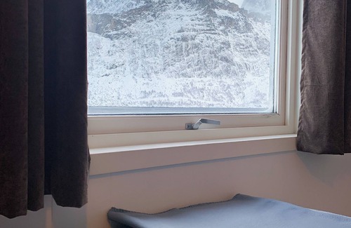 Botnhamn House | View of the Fjord and Segla