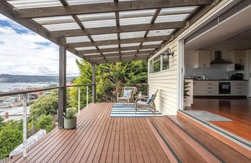 Burnie House | View Point: Ocean Views & Near CBD
