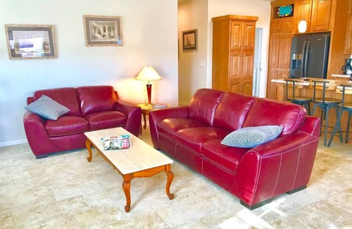 Page House | VIEW🏜Two homes side by side🐶Pet friendly🚤boat parking~near Antelope/Horseshoe