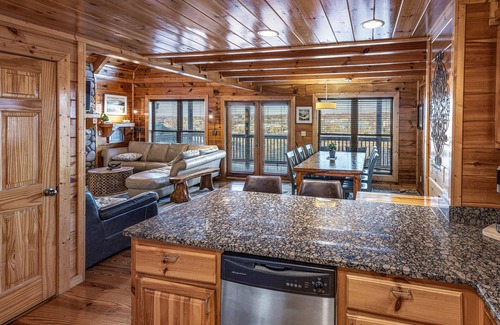 Pigeon Forge Cabin | View View View!! 24 Hour Views-Theater-Gameroom-1 mile from Pigeon Forge-Hot Tub