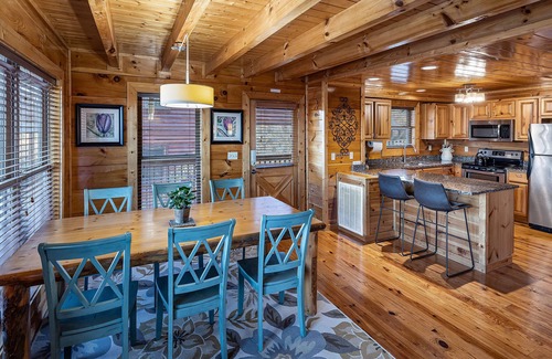 Pigeon Forge Cabin | View View View!! 24 Hour Views-Theater-Gameroom-1 mile from Pigeon Forge-Hot Tub