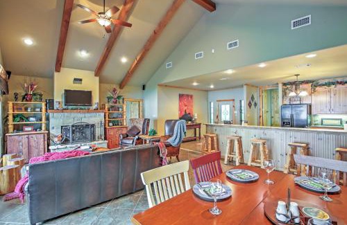 Log Cabin House | Views and Private Dock Lakefront Eustace House!