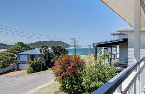 Fingal Bay Apartment | Views of Fingal Bay Beach!
