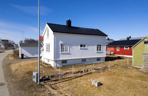 Andenes House | Vikanhuset