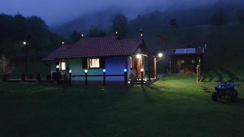 Central Serbia House | Vikendica Kločanica