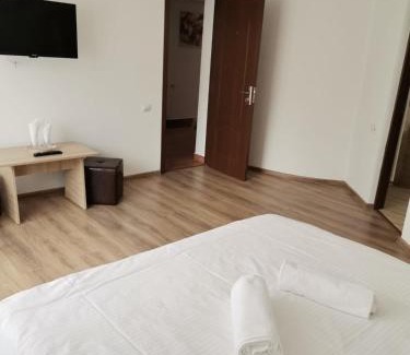 Bran House | VILA ALICE & DENIS