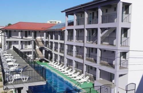 Costinesti House | VILA APROAPE DE MARE/LA CASTEL