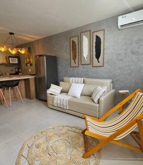 Porto da Rua Apartment | Vila Manah 203, Quarto e sala, acomoda 4 pessoas com Ar Condicionado, Wifi, Smart Tv, Cozinha completa, Portaria 24h e Estacionamento