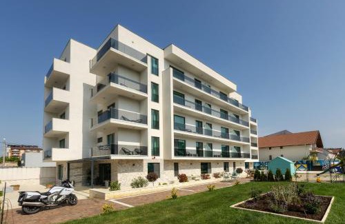 Mamaia-Sat Villa | Vila Turistică d'Eric