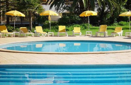 Cavacos Apartment | Vilamoura Beach & Pool Apartment