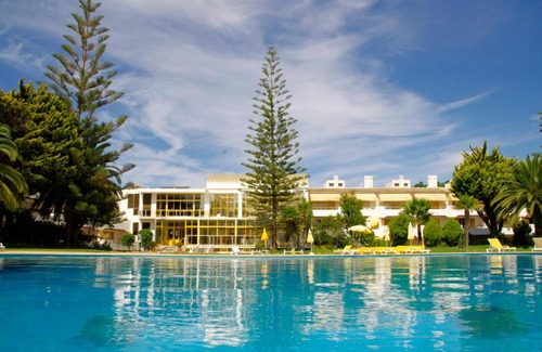 Cavacos Apartment | Vilamoura Beach & Pool Apartment