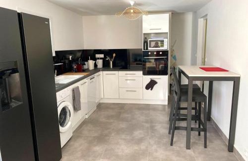 Les Abymes Villa | Villa élégante Les Abymes, piscine