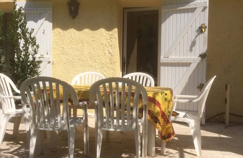 Saint-Julien Villa | Villa 140 m2 all comfort, with swimming pool, quiet residential area, 30 mins VX POR