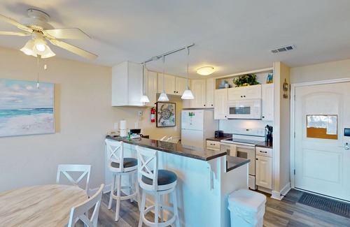 Jekyll Island Condo | VILLA 185 - Annabelle By The Sea 2 Bedroom, 1.5 Bathroom