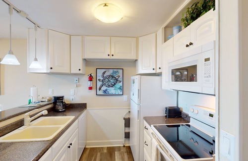 Jekyll Island Condo | VILLA 185 - Annabelle By The Sea 2 Bedroom, 1.5 Bathroom