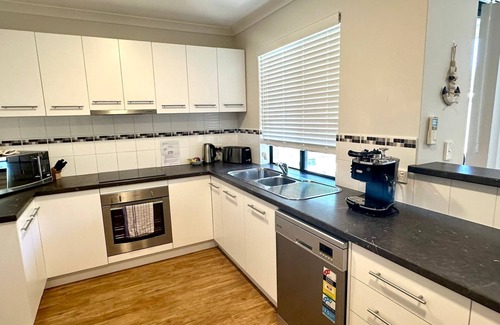 Dunsborough Villa | Villa 2 @ Dunsborough Villas