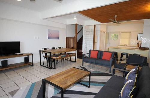 Brisbane Waterfront House | Villa 38 Moreton island