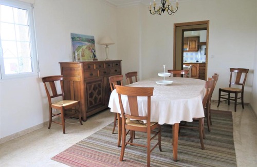 Perros-Guirec Villa | Villa 4 étoiles VUE SUR MER sur les hauteurs de la plage de Trestrignel à PERROS-GUIREC - Ref 831