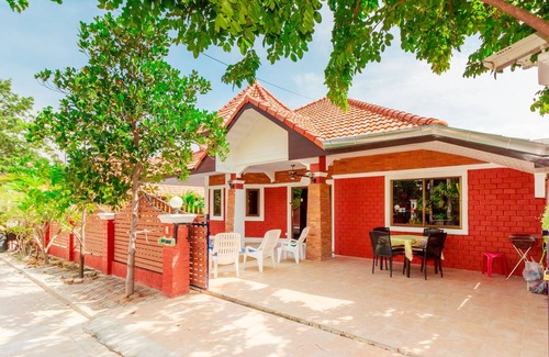 South Pattaya Villa | Villa 4 bedrooms with private pool 5 minutes Walking Street and beaches