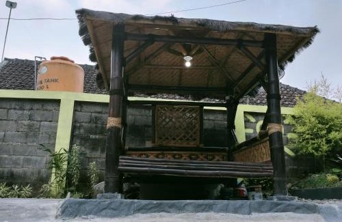 Oro Oro Ombo Villa | villa 6 kamar tidur