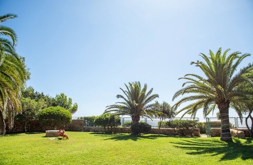 Santa Eulalia del Rio Villa | Villa, 8BR, Sea views, walk to the beach, pool house
