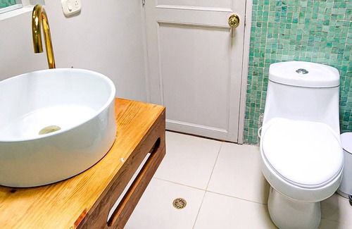 La Aguacatala House | Villa AG6 Daily Clean & Breaky+ Massage in Poblado