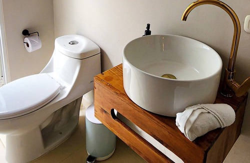 La Aguacatala House | Villa AG6 Daily Clean & Breaky+ Massage in Poblado