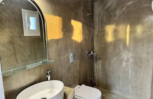 Fira Hotel | Villa Agas