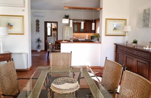 Paceco Villa | Villa Agaver with swimming pool overlooking the lake